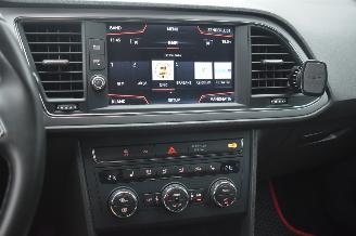 Seat Leon 1.6 Tdi Style Business Intense 116Pk *Navi/Clima/Camera/Stoelverwarming picture 11