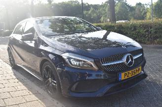 Mercedes A-klasse 180D Business Solution AMG 109Pk *Navi/Clima/Camera/Stoelverwarming picture 2
