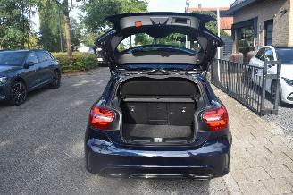 Mercedes A-klasse 180D Business Solution AMG 109Pk *Navi/Clima/Camera/Stoelverwarming picture 13