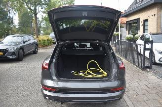 Audi E-tron 95Kwh 55 Quattro S Edition 408Pk 90%Soh *Navi/Clima/Camera/Stoelverwarming picture 18