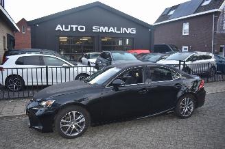 Lexus IS 300H Hybrid Business Line 181 Pk *Navi/Clima/Leder/Camera/Panorama/Stoelverwarming 2018/6