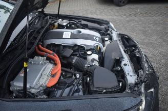 Lexus IS 300H Hybrid Business Line 181 Pk *Navi/Clima/Leder/Camera/Panorama/Stoelverwarming picture 12