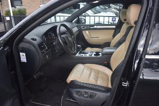 Volkswagen Touareg 4.2 V8 Tdi 340Pk 4X4 *Navi/Leder/Panorama/Stoelverwarming/Camera/Luchtvering picture 5