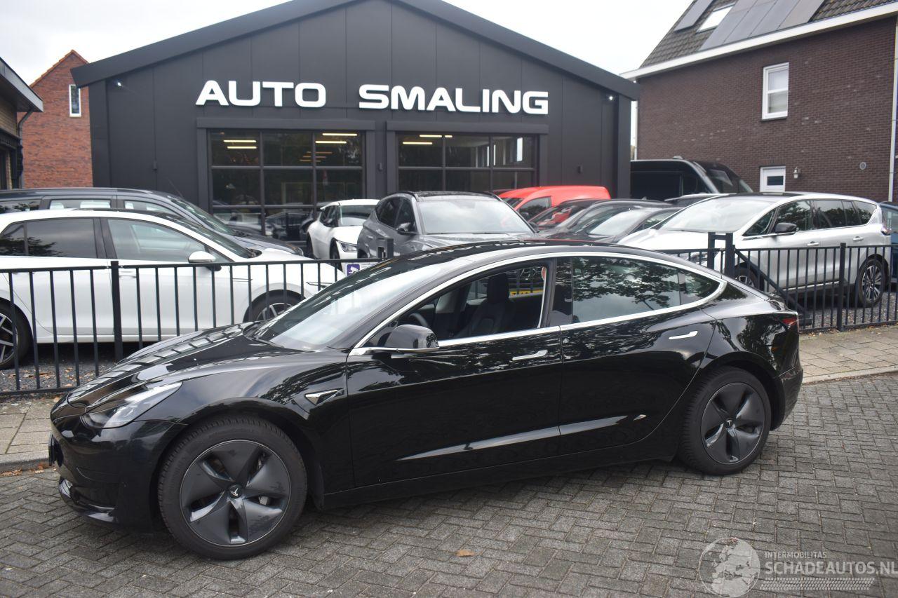 Tesla Model 3 60Kwh Standard Range RWD Plus 238Pk *Navi/Clima/camera/Panorama/Leder/Stoelverwarming