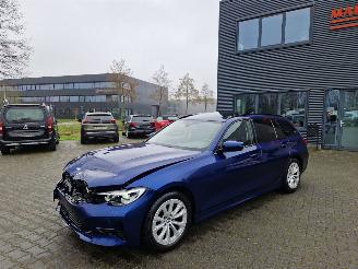 Coche accidentado BMW 3-serie 2.0 LTr AUTOMAAT / TOURING / PANO / LEER 2019/4