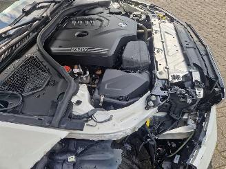 BMW 3-serie 2.0LTr 115KW AUTOM / SPORTLEER / HEAD UPP / ZWARTE HEMEL picture 12