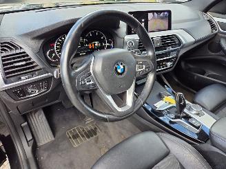 BMW X3 X-LINE / HEAD UP / PANO DAK picture 18