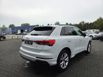 Audi Q3 1.5 TSi 110KW AUTOMAAT / S-LINE picture 4