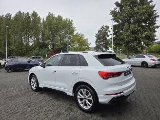 Audi Q3 1.5 TSi 110KW AUTOMAAT / S-LINE picture 3