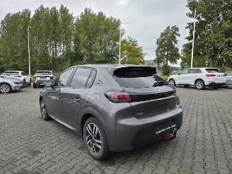 Peugeot 208 74kw STYLE  20DKM picture 4