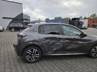 Peugeot 208 74kw STYLE  20DKM picture 8