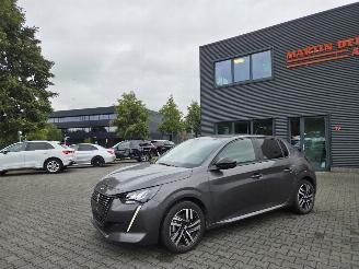 Peugeot 208 74kw STYLE  20DKM picture 2