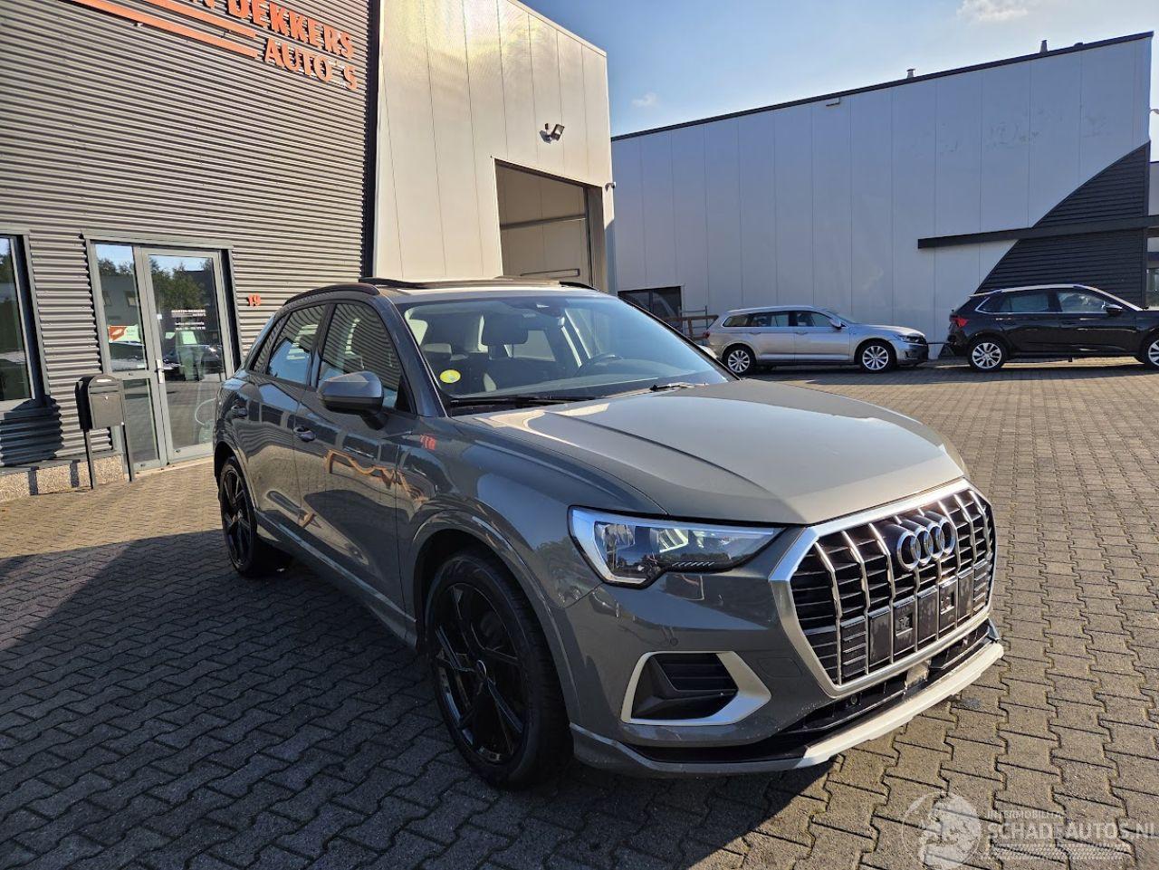 Audi Q5 2.0 TDi 110kw / AUTOM / PANORAMADAK