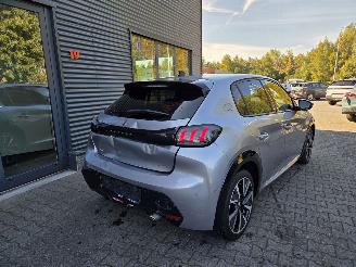 Peugeot 208 GT-LINE 74kw / CAMERA / NAVI / 44dkm picture 10