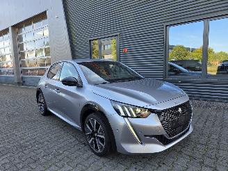 Peugeot 208 GT-LINE 74kw / CAMERA / NAVI / 44dkm picture 7