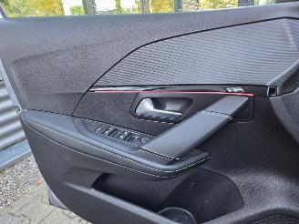 Peugeot 208 GT-LINE 74kw / CAMERA / NAVI / 44dkm picture 26