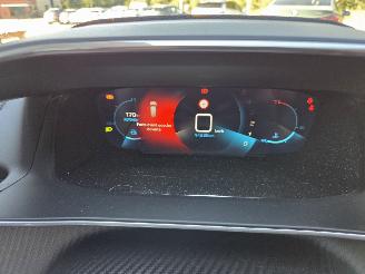 Peugeot 208 GT-LINE 74kw / CAMERA / NAVI / 44dkm picture 21