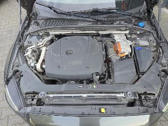 Volvo V-60 T6 Recharge 186KW HYBR picture 6