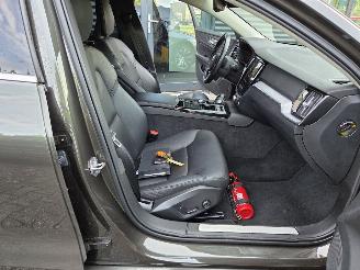 Volvo V-60 T6 Recharge 186KW HYBR picture 26