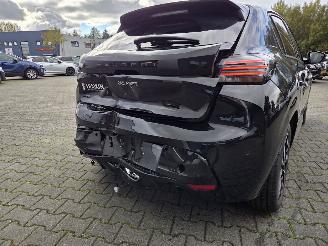 Peugeot 208 74KW / NAVI / 11.DKM picture 8