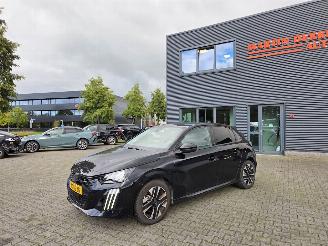 Peugeot 208 74KW / NAVI / 11.DKM picture 2