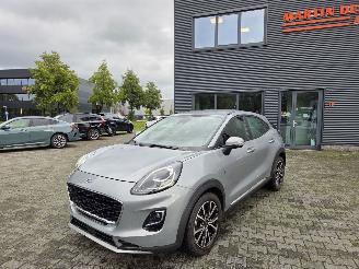 skadebil auto Ford Puma 92kw HYBR / TITANIUM 2022/2