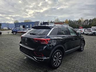 Volkswagen T-Roc TDi 2.0 / 115kw AUTOMAAT / STYLE / LEER ALCANTARA picture 6