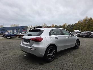 Mercedes A-klasse 250e PHE-V picture 3