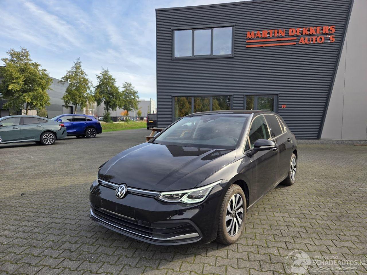 Volkswagen Golf STYLE / NAVI / CAMERA / STOELVERW /20 DKM