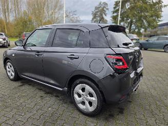 Suzuki Swift Hybr / CAMERA / NAVI / ECC/ 8800.KM picture 6