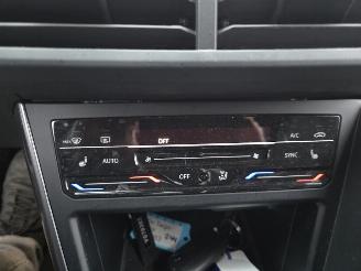 Volkswagen Taigo STYLE 81KW / NAVI / CAMARA picture 23