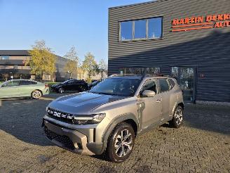 Unfallwagen Dacia Duster 1.6 HYBRIDE / AUTOMAAT 2024/12