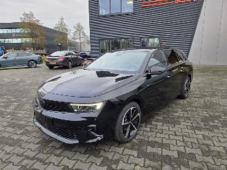 uszkodzony samochody osobowe Opel Astra SPORTSTOURER GS-LINE AUTOM / 12DKM 2024/12