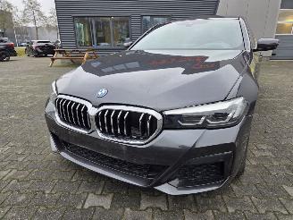 BMW 5-serie 530e PLUG-IN  215KW  / M-SPORT  /  32.DKM picture 11