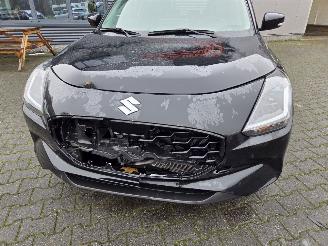 Suzuki Swift STYLE / STOEL+STUUR VERW / CAMERA/ NAVI / KEYLESS picture 4
