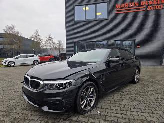 Unfallwagen BMW 5-serie 530e  M-SPORT 2019/8