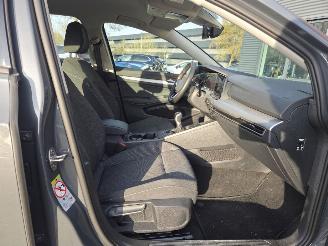 Volkswagen Golf Apple carplay / Stuur&stoelverw / Adaptive cr contr /Dig Cockpit picture 14