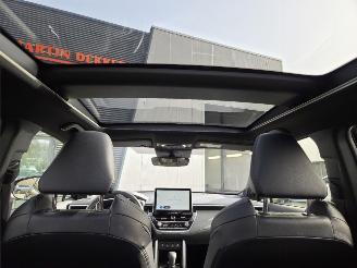 Toyota Corolla Cross 2.0 LTr 112kw / Style + Premium Pack II / Glasroof / Leer / JBL picture 21