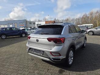 Volkswagen T-Roc STYLE / PANO / DIG COCKPIT / NAVI CAMERA  / STOELMASSAGE picture 5