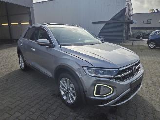 Volkswagen T-Roc STYLE / PANO / DIG COCKPIT / NAVI CAMERA  / STOELMASSAGE picture 7