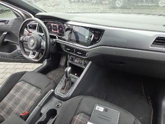 Volkswagen Polo 2.0.Ltr- GTI / AUTOM / PANO picture 26