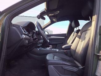 Audi Q5 2.0 LTr-TDi Hybr -120kw  / S-LINE picture 19