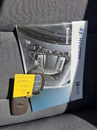 Hyundai Ioniq 100kw FEEL / NAVI / CAMERA / STOELVERW / 30 DKM picture 24