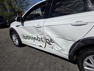 Volkswagen Taigo R-LINE - 81KW AUTOMAAT / DIG COCKPIT / NAVI/ CAMERA picture 5