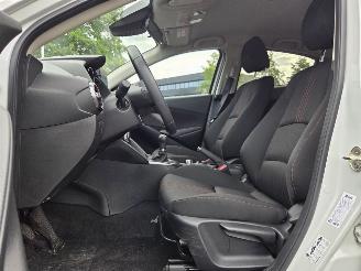 Mazda 2 HYBRIDE  68KW AGILE / STOEL & STUURVERW picture 14
