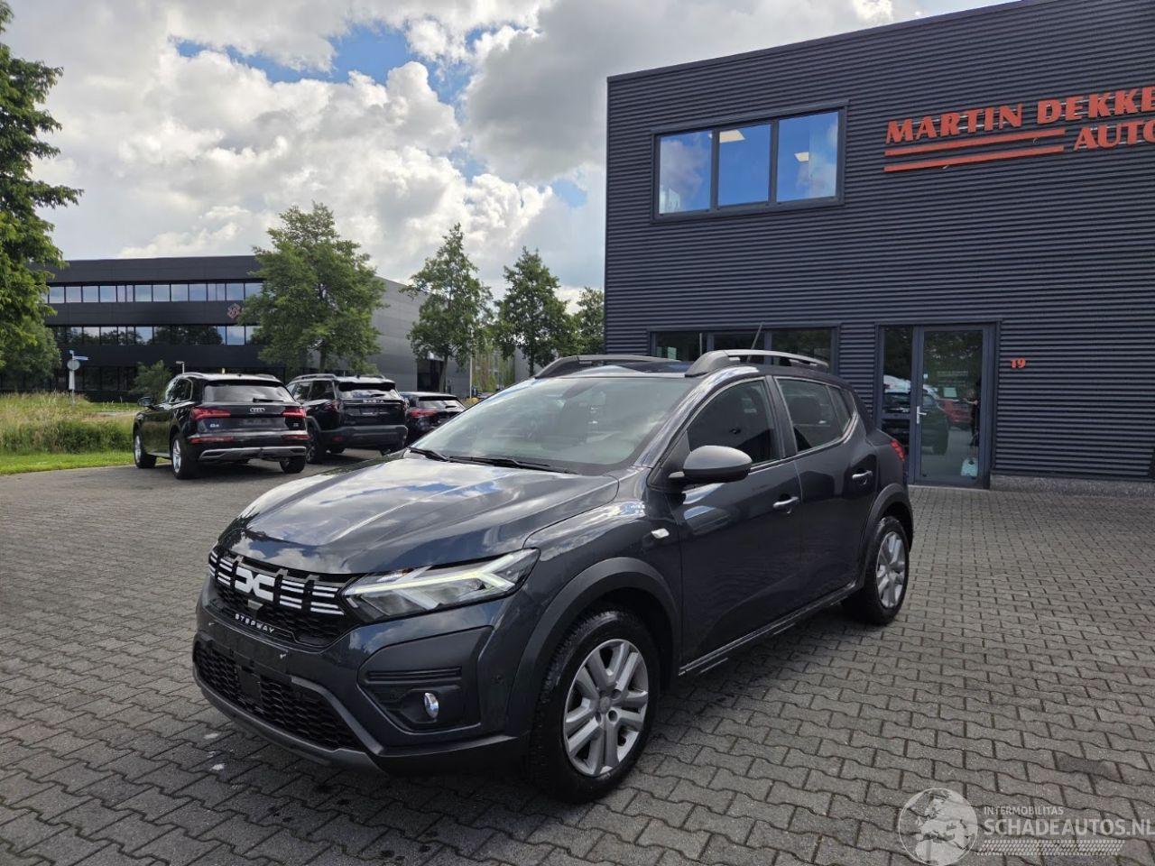 Dacia Sandero 0.9  STEPWAY  BENZINE- GNC / NAVI / CAMERA