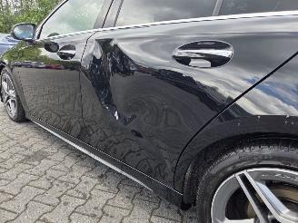 Mercedes A-klasse 200 /120KW-AUTOMAAT   / AMG PAKKET / PANO  / LEER / 78 DKM. picture 5