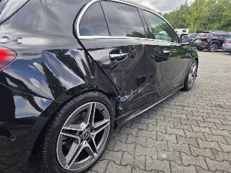 Mercedes A-klasse 200 /120KW-AUTOMAAT   / AMG PAKKET / PANO  / LEER / 78 DKM. picture 11
