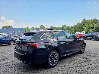 Skoda Octavia 1.5 TSi 110KW  M-HEV / AUTOMAAT picture 4