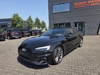 Vaurioauto  passenger cars Audi A5 HYBR DIESEL / S-LINE / AUTOM / PANO / LEER 2022/1